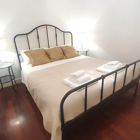 Dimora Alighieri - Bari Centro Apartment Luaran gambar