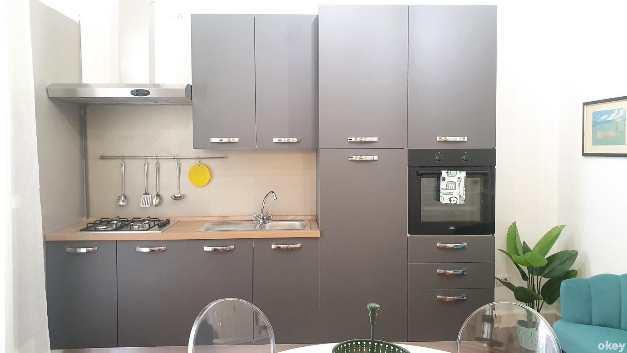 Dimora Alighieri - Bari Centro Apartment Luaran gambar