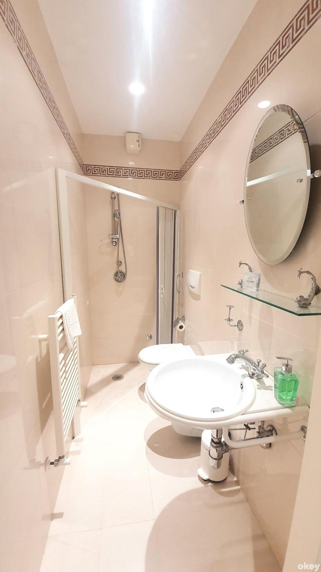 Dimora Alighieri - Bari Centro Apartment Luaran gambar