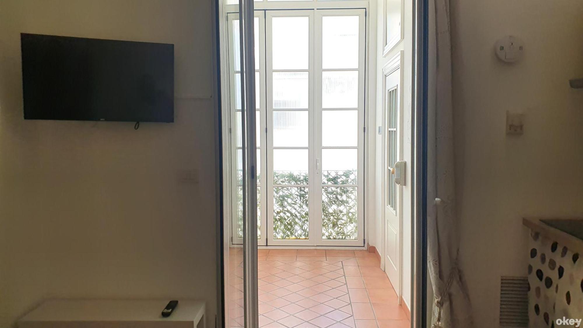 Dimora Alighieri - Bari Centro Apartment Luaran gambar