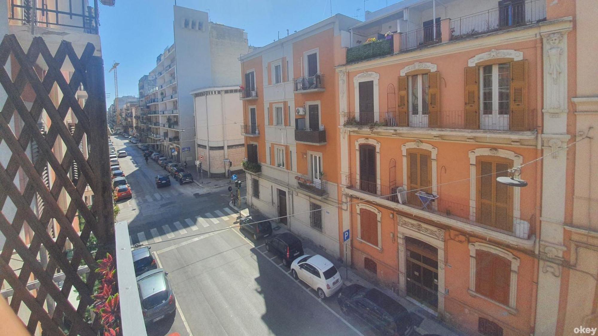 Dimora Alighieri - Bari Centro Apartment Luaran gambar